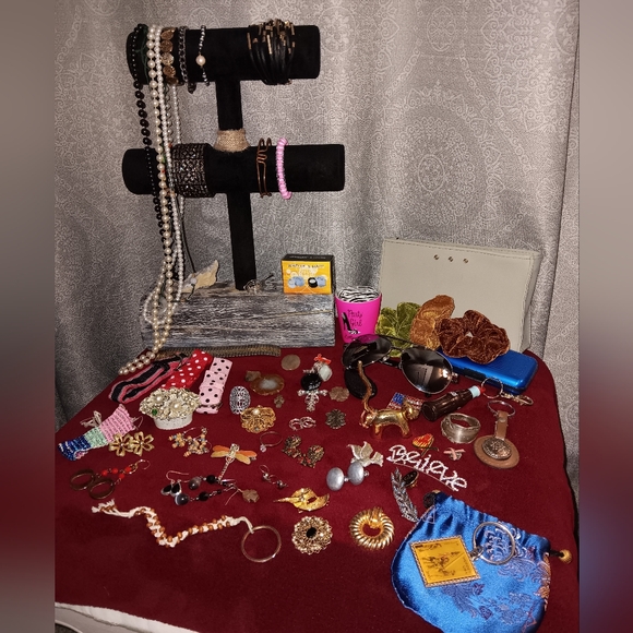 Mixed Jewelry Lot - Picture 10 of 10